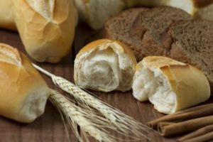 Bread rolls, grains
