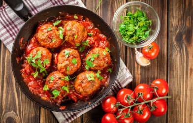 Meatballs in tomato sauce