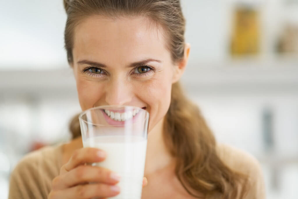 Dairy drinkers more likely to buy cow’s milk with low or no antibiotics
