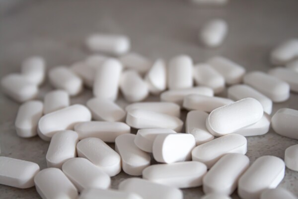 White pills, medication, prescription drugs