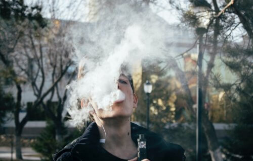 E-cigarette vaping teen