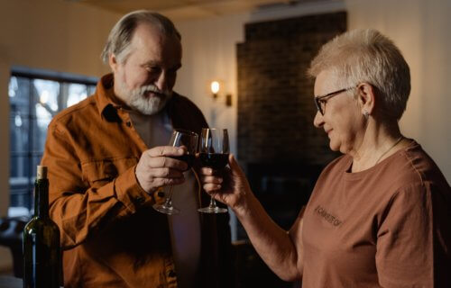 older adults drinking