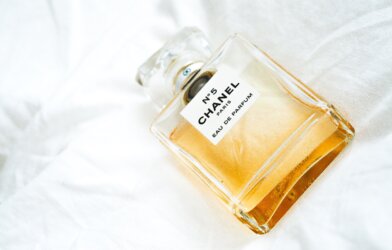N°5 Eau de Parfum Spray by Chanel is on the best perfumes list.