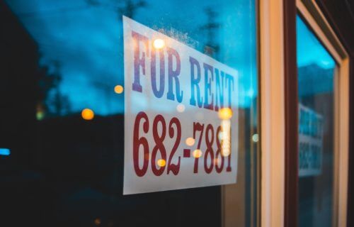 'For Rent' Sign posted by landlord looking for tenant