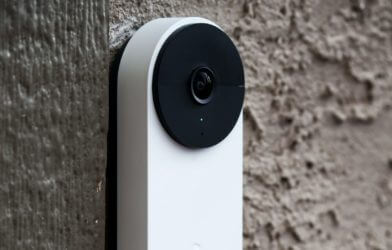 Nest video doorbell with battery
