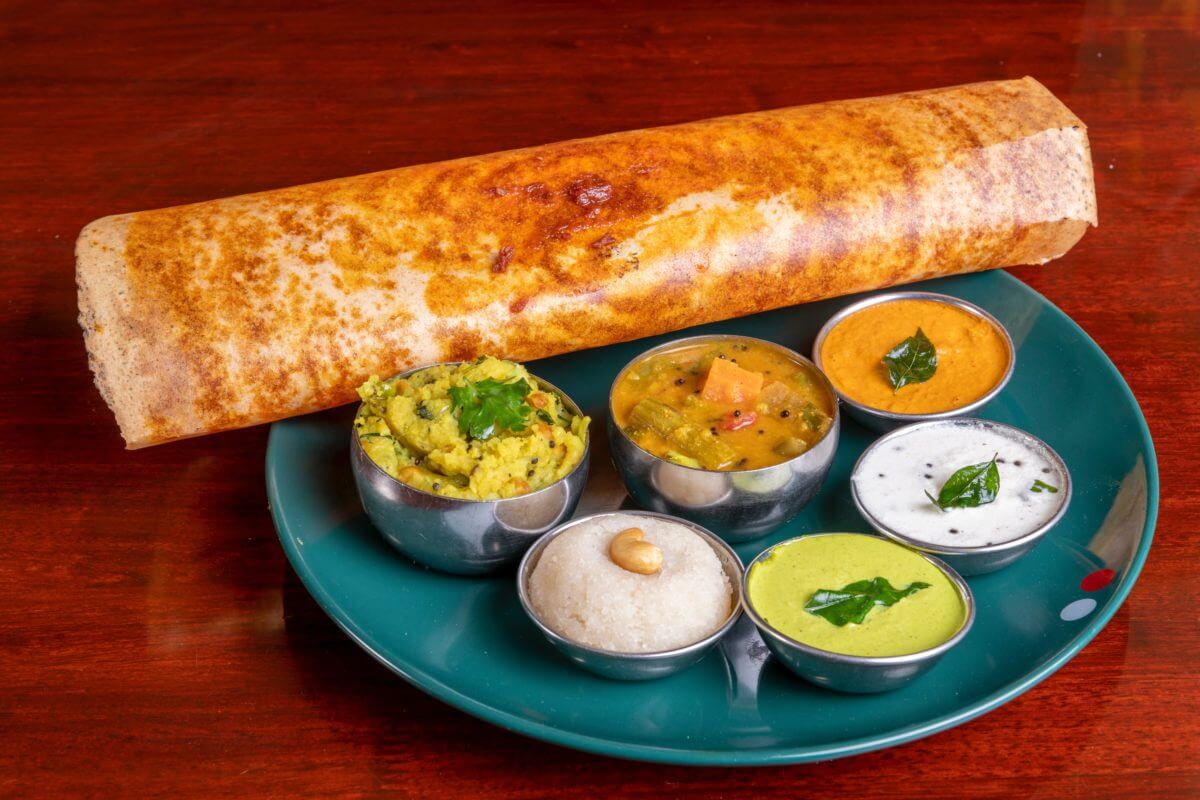 Dosa is considered the best Indian food, according to experts.