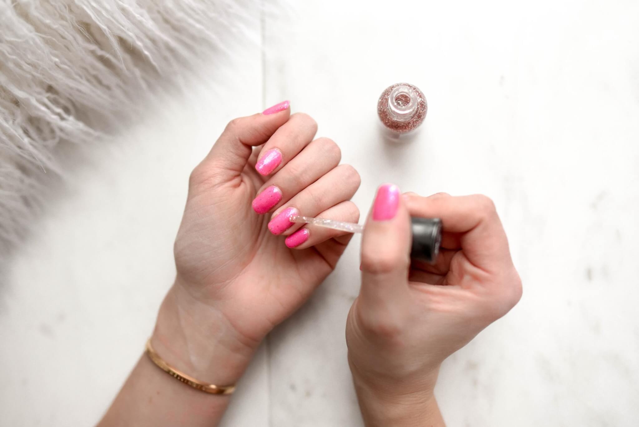 Best Ways To Paint Your Nails: 4 Keys To A Perfect Manicure, According To  Experts - Study Finds
