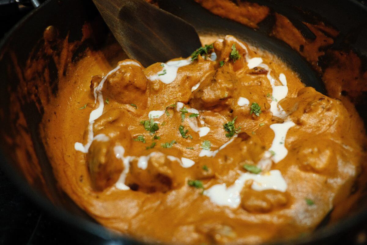 Butter chicken is one of the most popular Indian foods. 