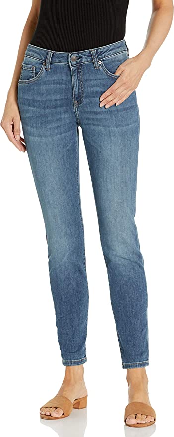Amazon Essentials Women's Standard Mid Rise Curvy Skinny Jean