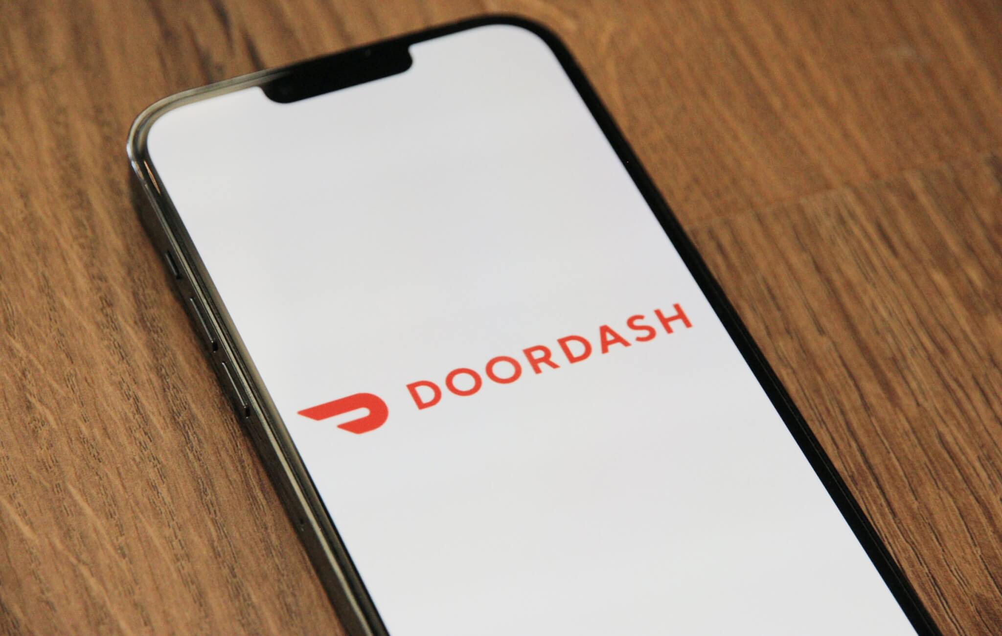 Application Doordash sur un téléphone