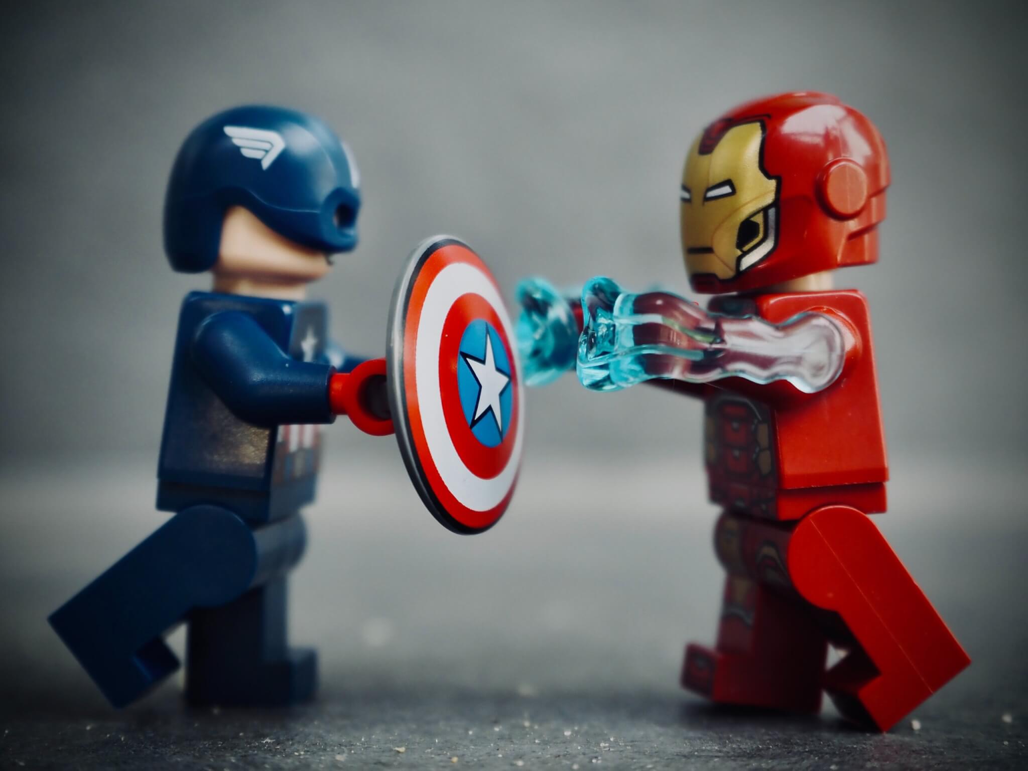 Captain America vs Iron Man Legos