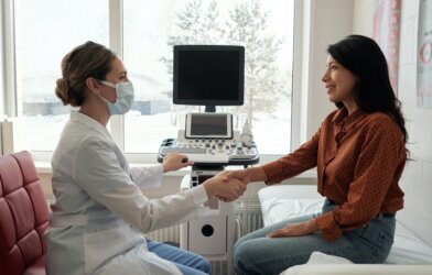Woman having conversation with her doctor