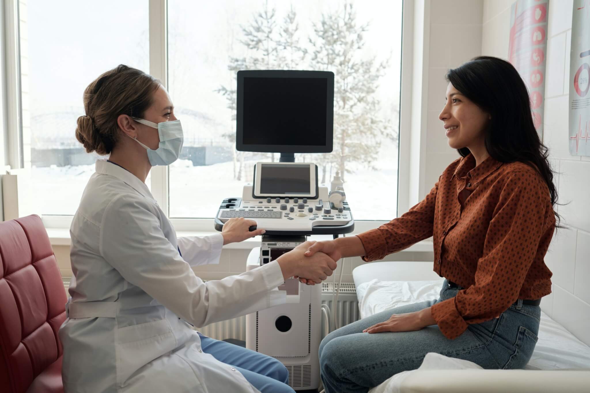 Woman having conversation with her doctor