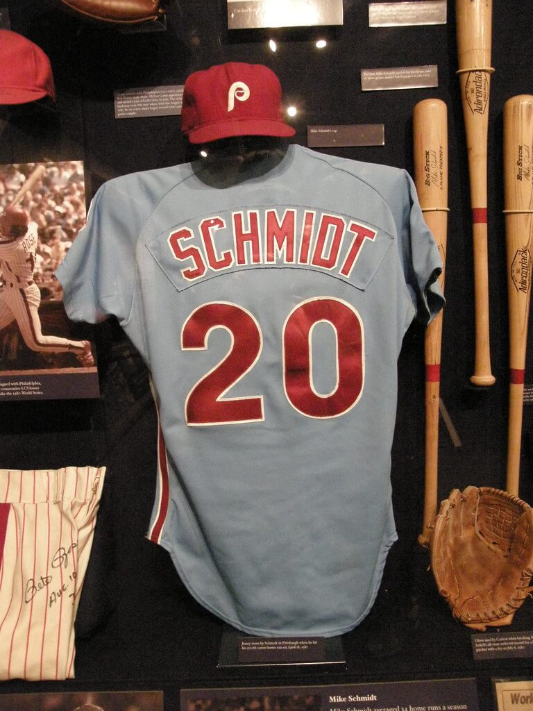 image of Mike Schmidt's jersey 