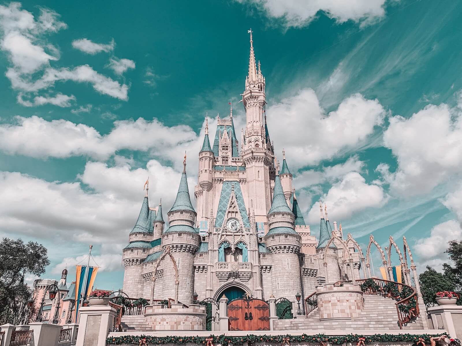 Greatest Disney World Accommodations: Prime 5 Magical Stays, In accordance To Specialists