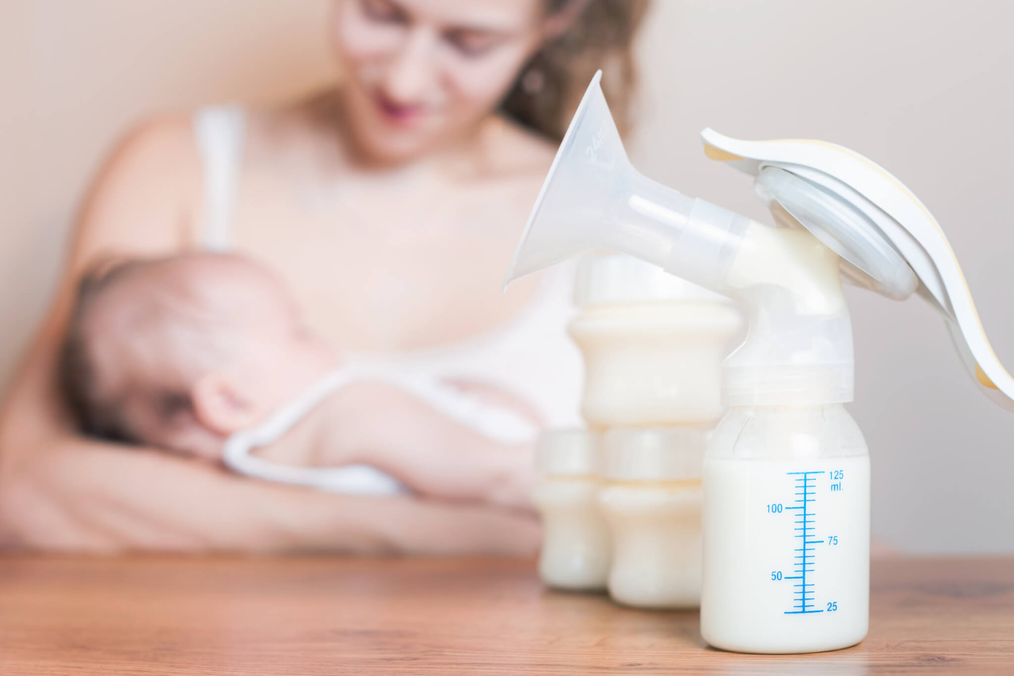 Mejores Extractores de Leche: Las 5 Mejores Máquinas para Nuevas Madres,  según Expertos - Study Finds