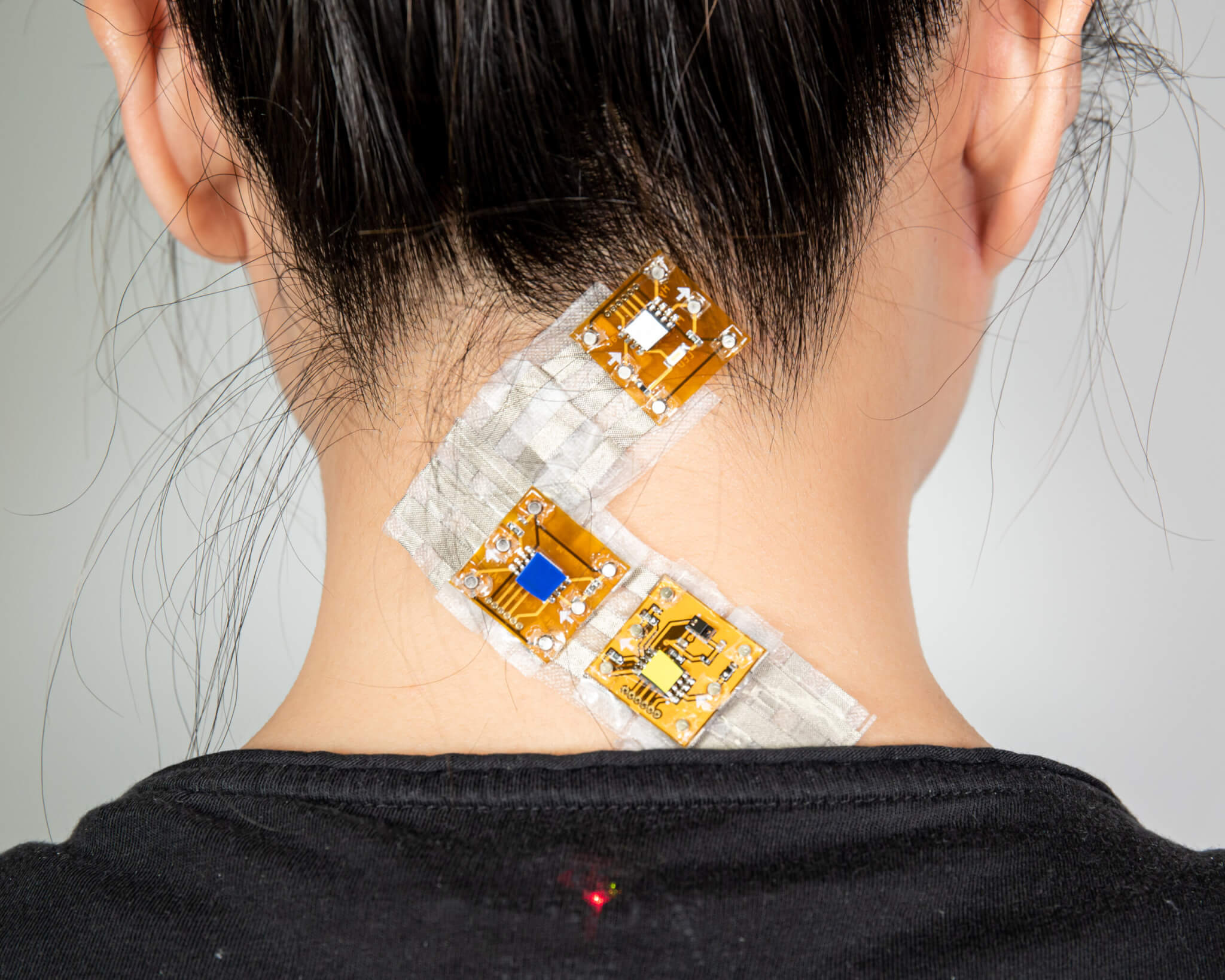 The Cornell Hybrid Body Lab has developed SkinKit, the first design toolkit for interfaces on the skin (wearable computers).