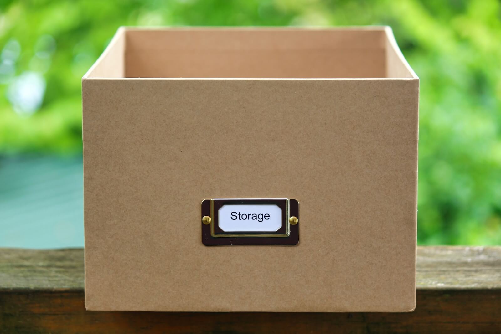 Portable Nail Dust Box Space-saving Press on Nail Storage Box