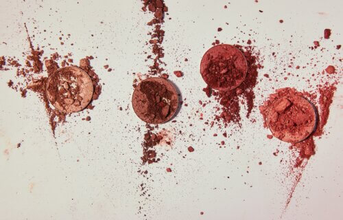 Crushed blush pigments