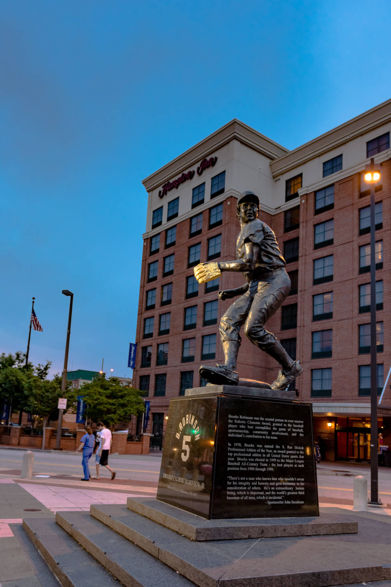 Brooks Robinson statue outside of Camden Yards in Baltimore