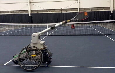 robot tennis player