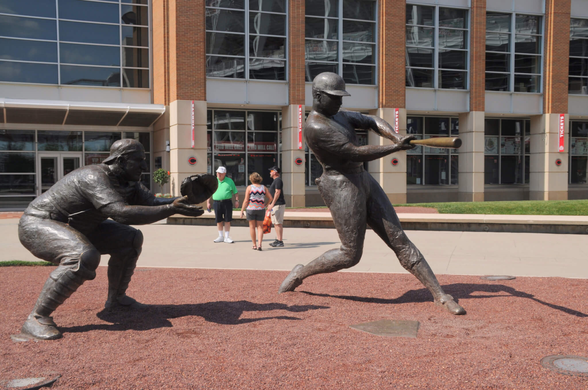 Ernie Lombardi and Frank Robinson statues outside the Great American Ball Park 
