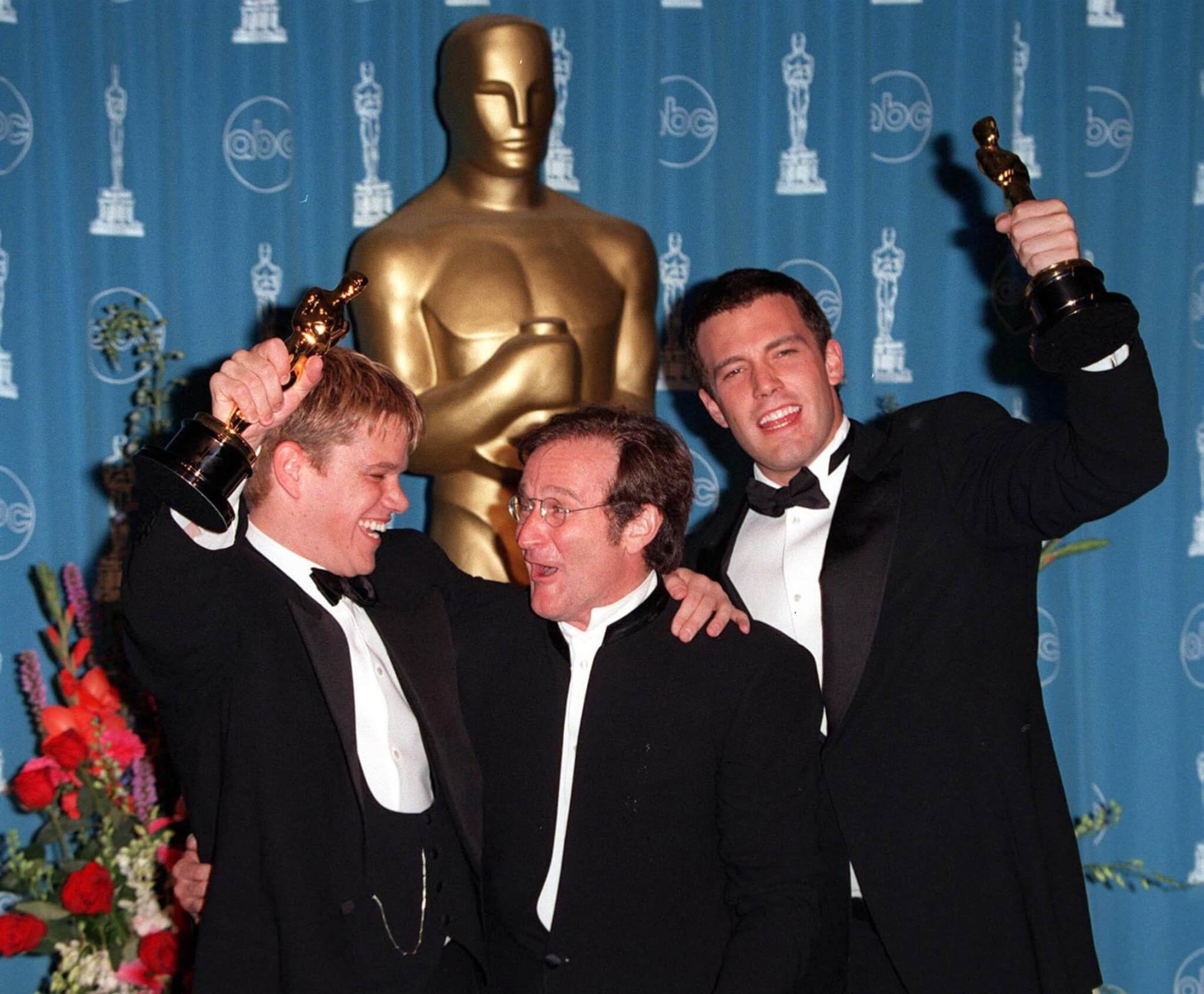 MATT DAMON (left), ROBIN WILLIAMS & BEN AFFLECK at the 70th Academy Awards 