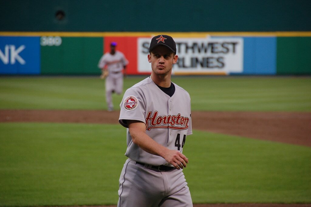 Roy Oswalt walking off the mound and back to the Astros dugout