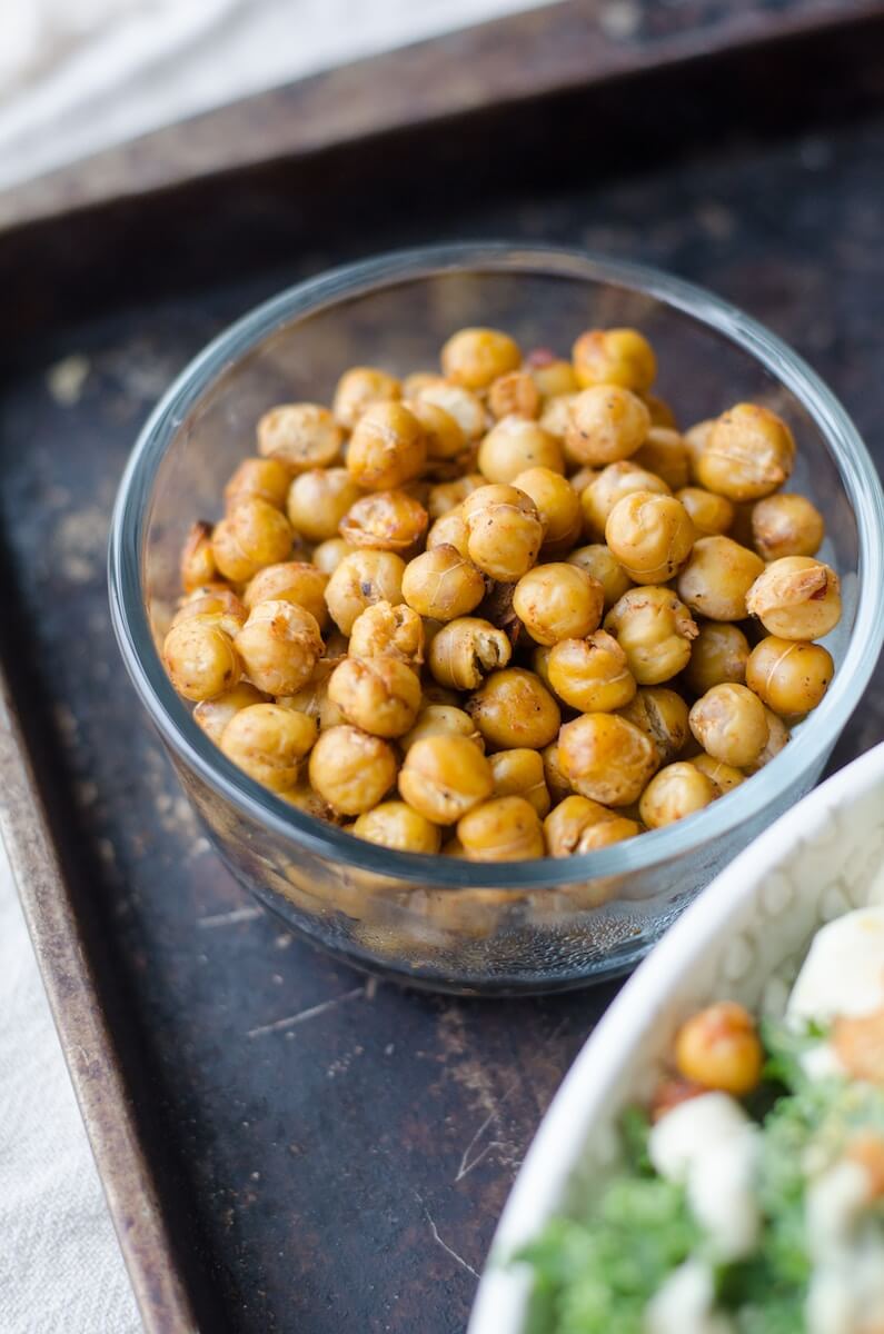 chickpeas in glass bowl