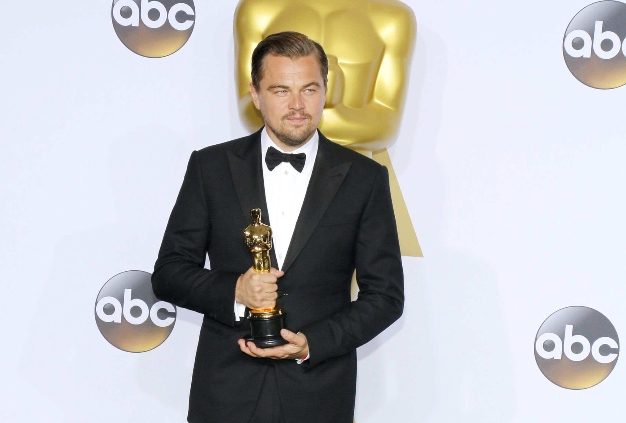 Leonardo DiCaprio at the 88th Annual Academy Awards in 2016