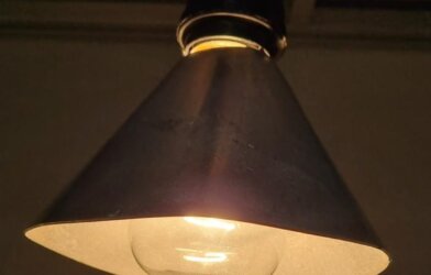 Lampshade turned into an air purifier