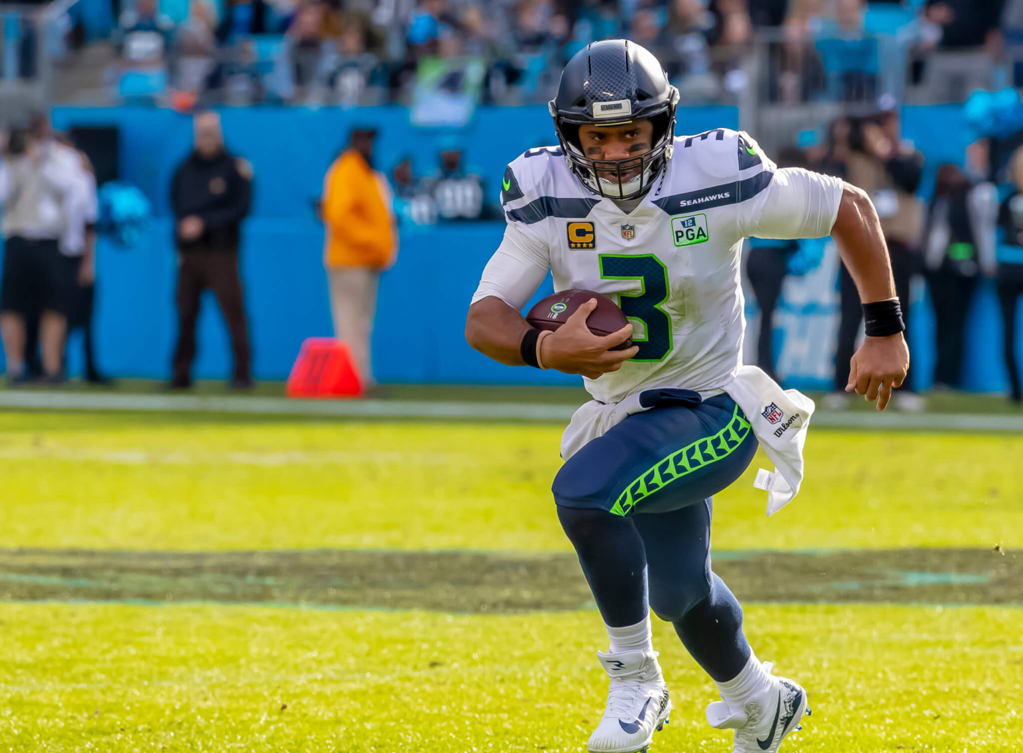 Russell Wilson plays against the Carolina Panthers in 2018 