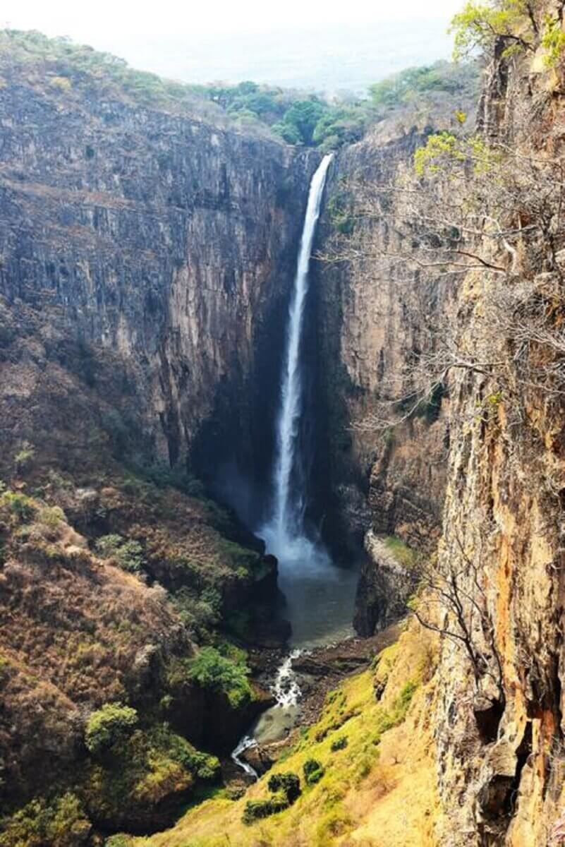 picture of of waterfall in Zambia