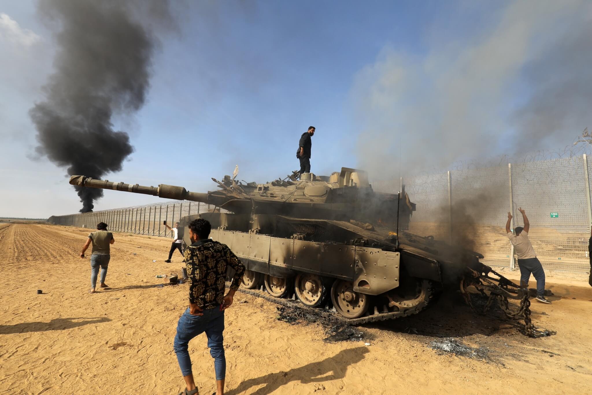 Palestinians storm Israeli territory, east of the city of Khan Yunis, south of the Gaza Strip, October 7, 2023.