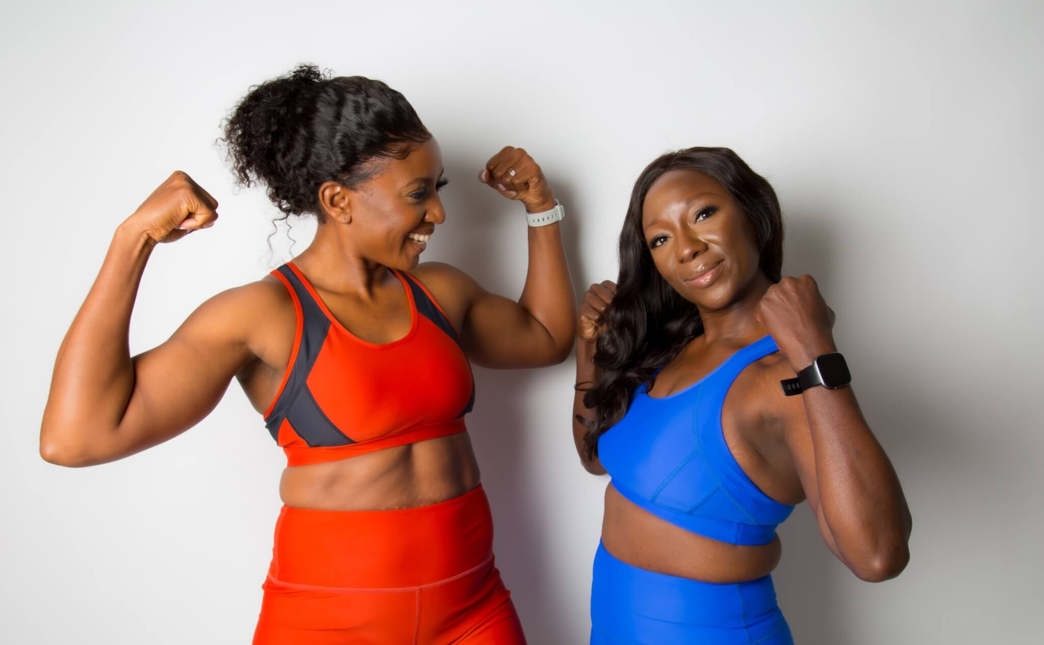 What Are The Best Sports Bras For Large Breasts? Top 7 Supportive Brands To  Try Next - Study Finds