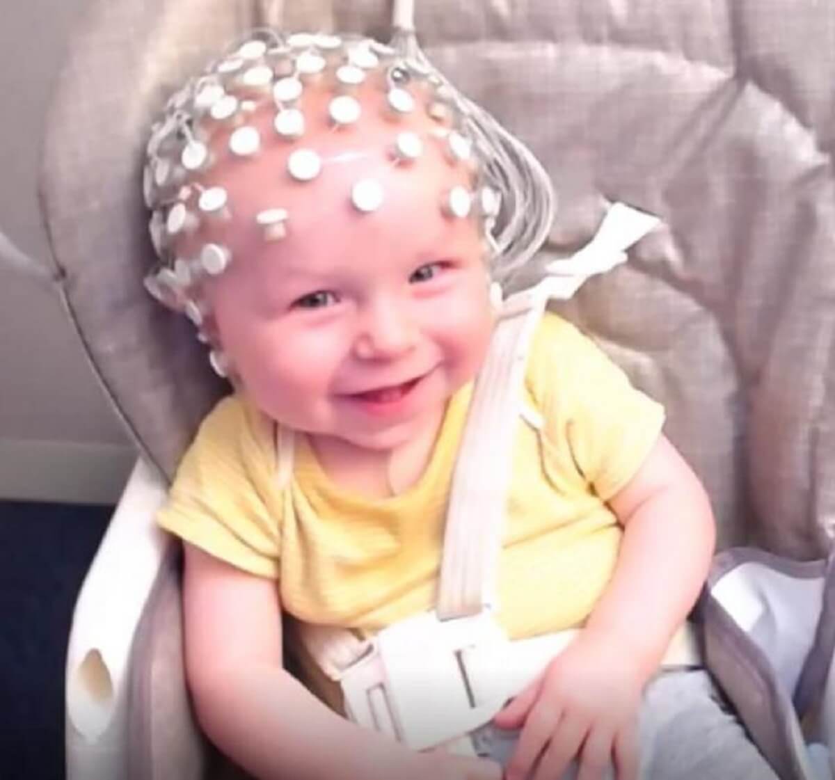 Infant electrical brain responses were recorded using a special headcap