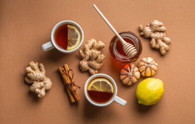 Ginger and lemon tea for detox