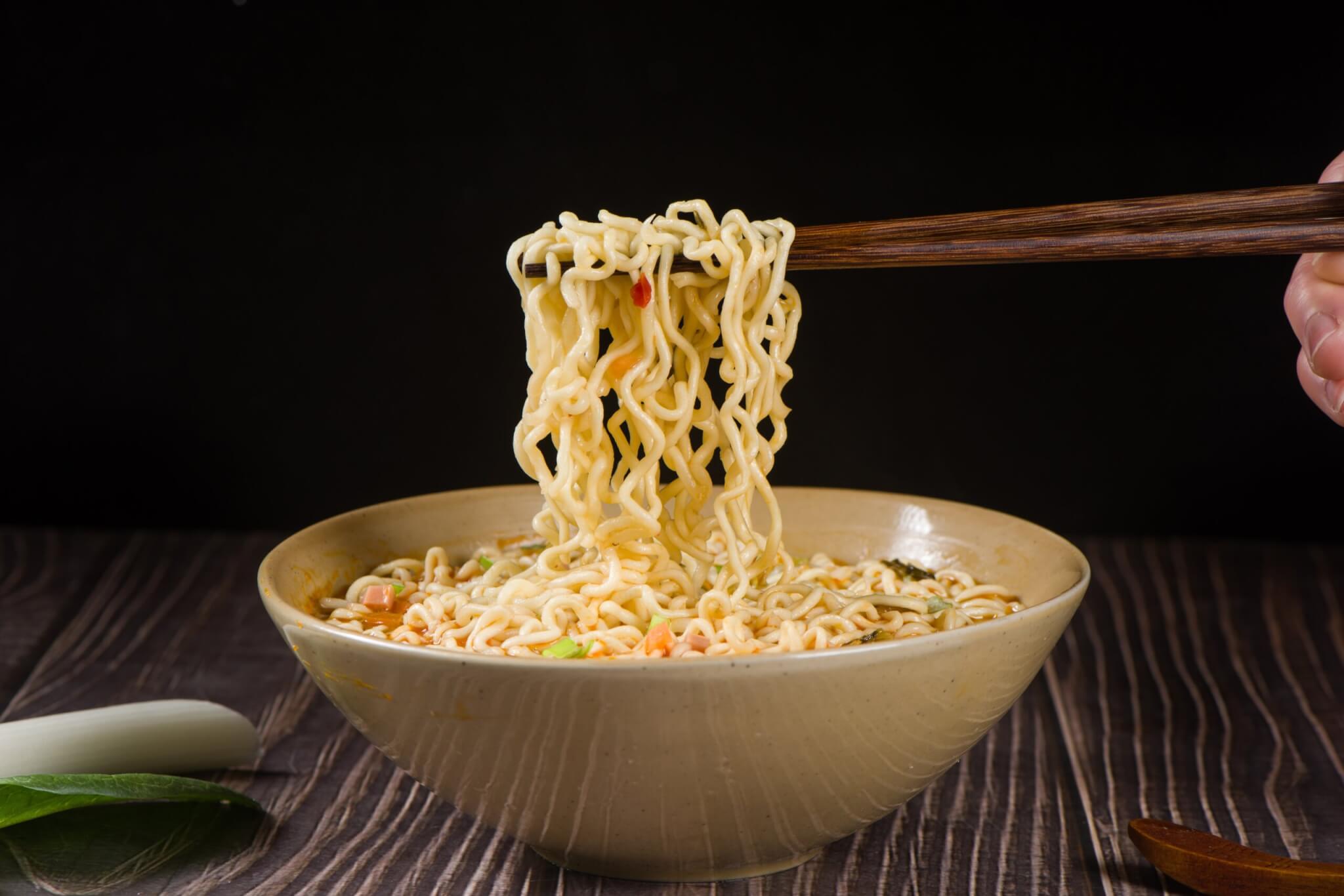 Ottogi Spicy Jin Ramen Korean Style Instant Noodles 4 Pack - World Market