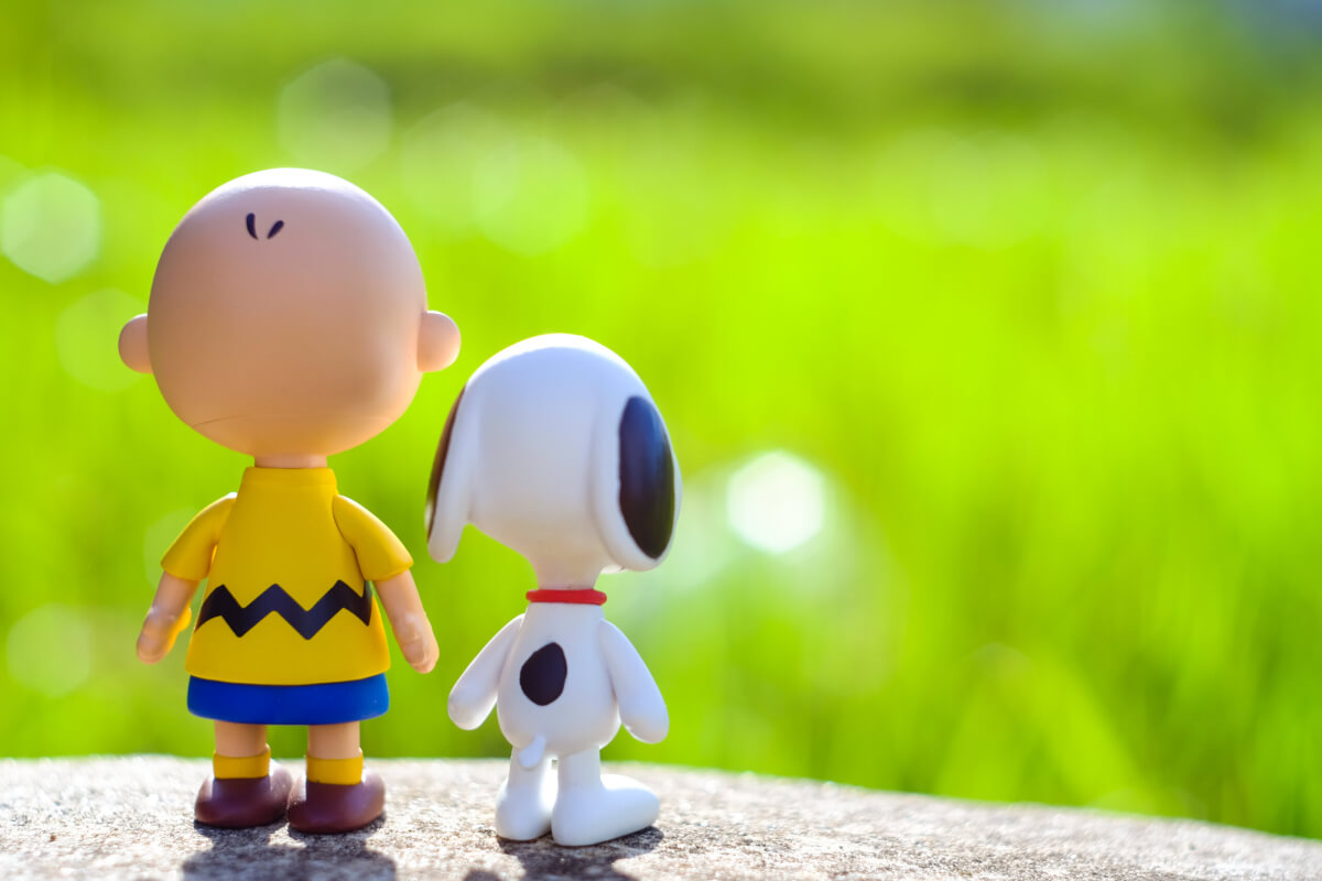 Snoopy and Charlie Brown figurines