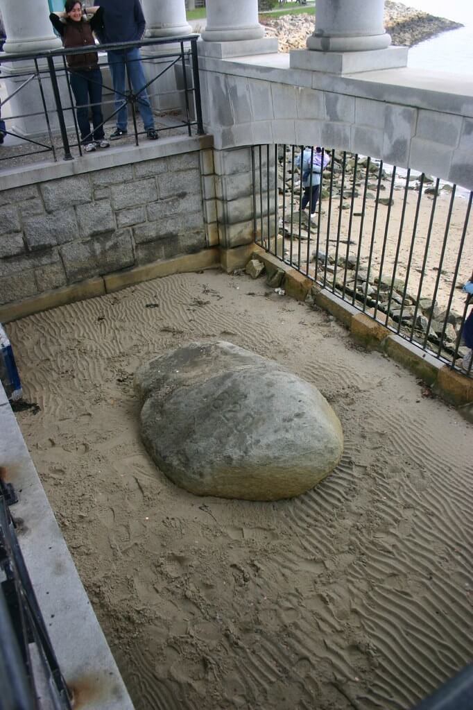 Plymouth Rock monument