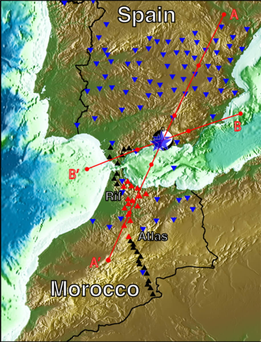 Map of seismic stations and the deep Granada earthquake