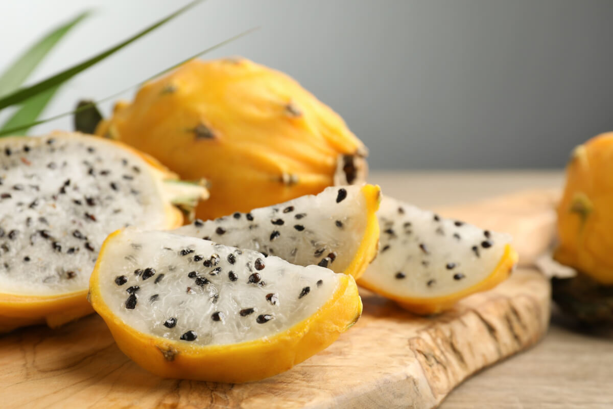 You don't need a yellow dragon fruit cleanse, a dietitian explains why